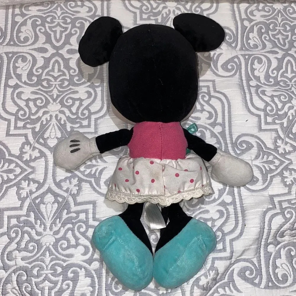 Minnie Mouse stuffed animal - Picture 2 of 2